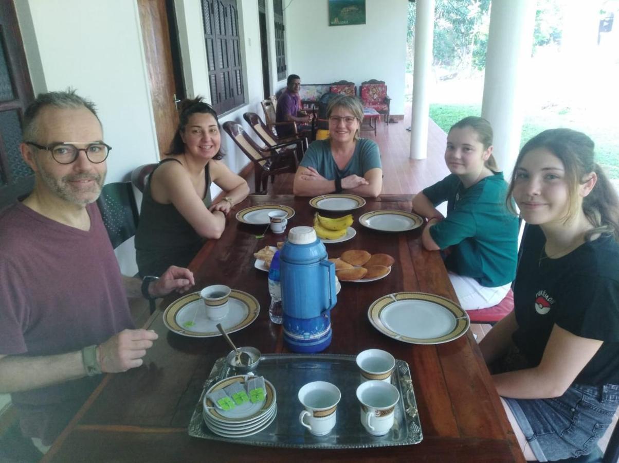 Deer Garden Guest Hotel Polonnaruwa Bagian luar foto